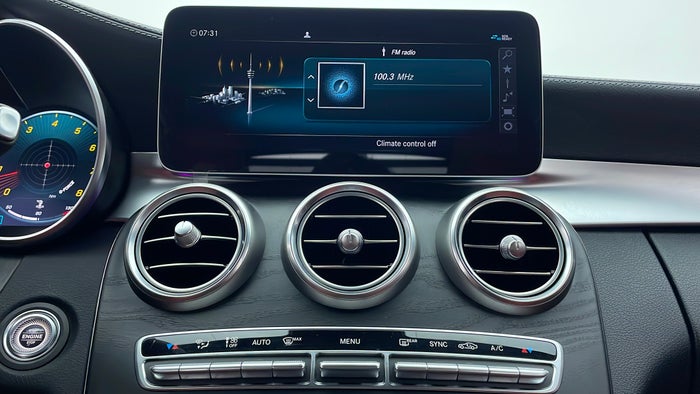 Mercedes Benz C-Class-Infotainment System