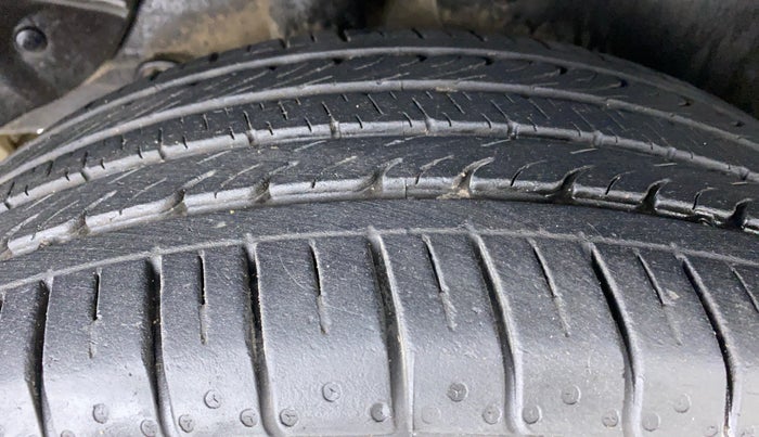 2015 Hyundai Creta 1.6 S, Petrol, Manual, 71,814 km, Right Rear Tyre Tread