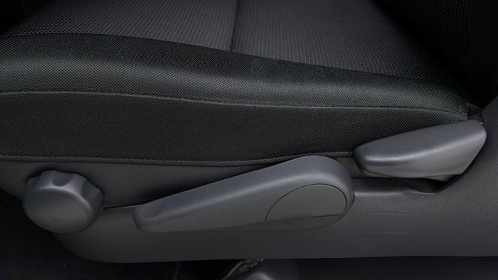 TOYOTA FJ CRUISER-Driver Side Adjustment Panel