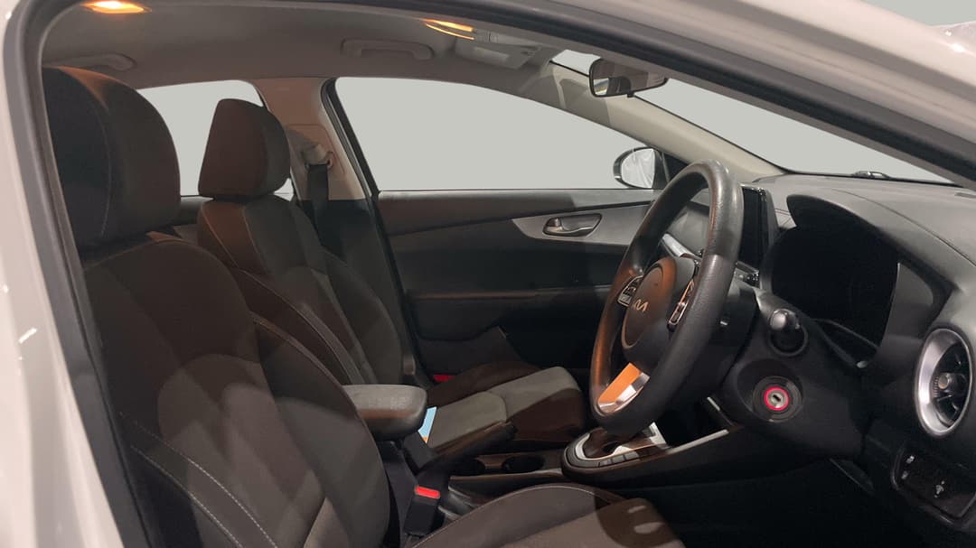 2023 Kia Cerato S, Automatic, 56001 km, Right Side Front Door Cabin View
