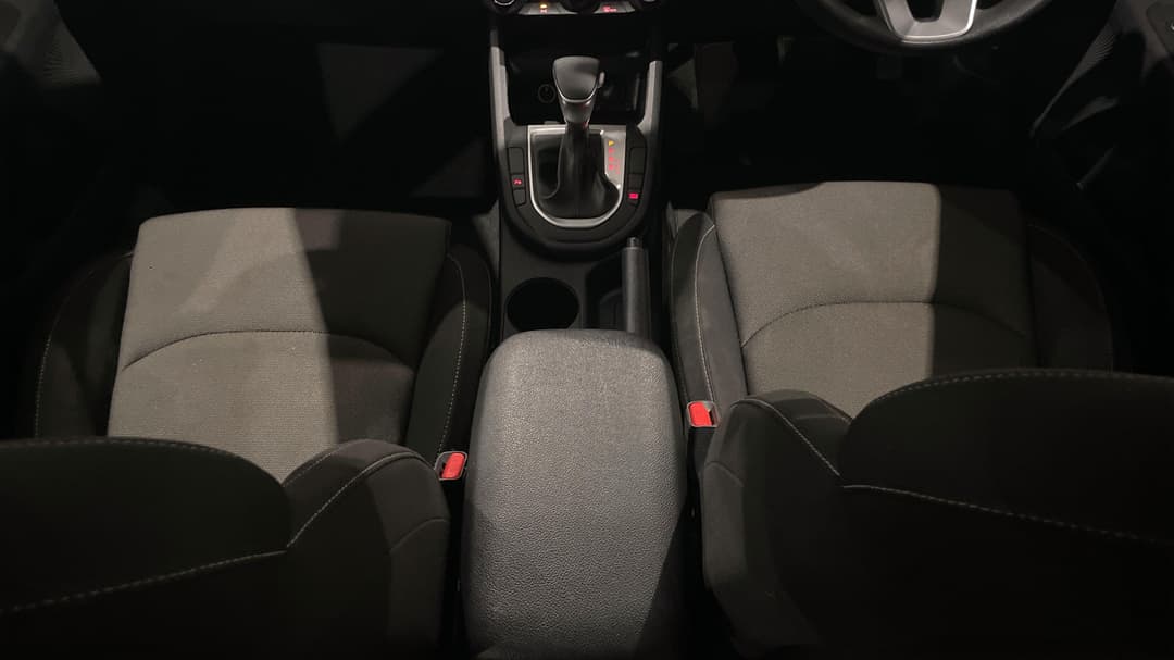 2023 Kia Cerato S, Automatic, 56001 km, Center Console