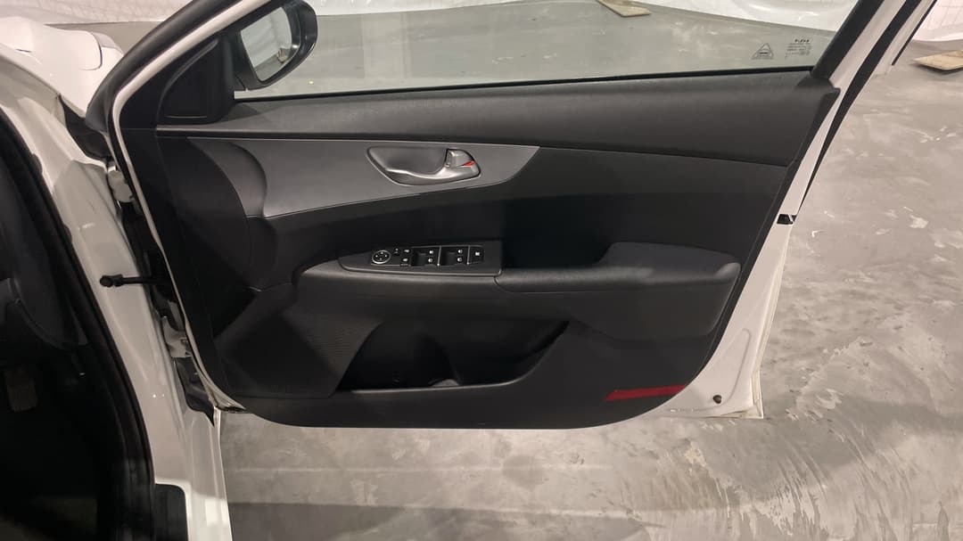 2023 Kia Cerato S, Automatic, 56001 km, Speaker View