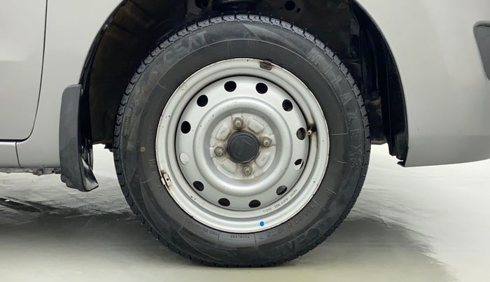 2017 Maruti Wagon R 1.0 LXI, CNG, Manual, 1,02,222 km, Right Front Wheel