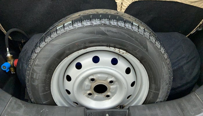 2017 Maruti Wagon R 1.0 LXI, CNG, Manual, 1,02,222 km, Spare Tyre