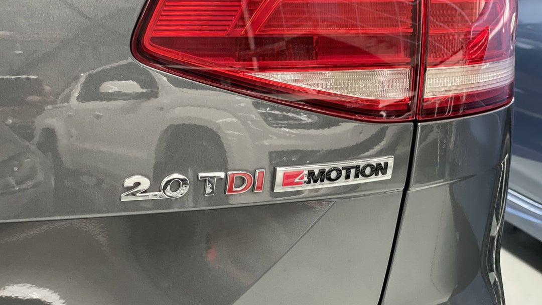 Badge (Boot Right Side)