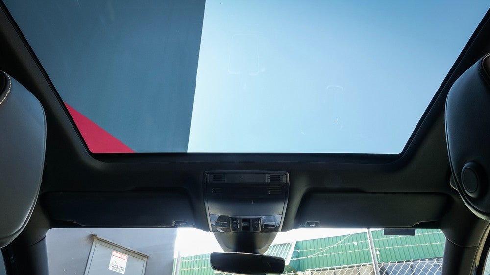 Interior Sunroof/Moonroof