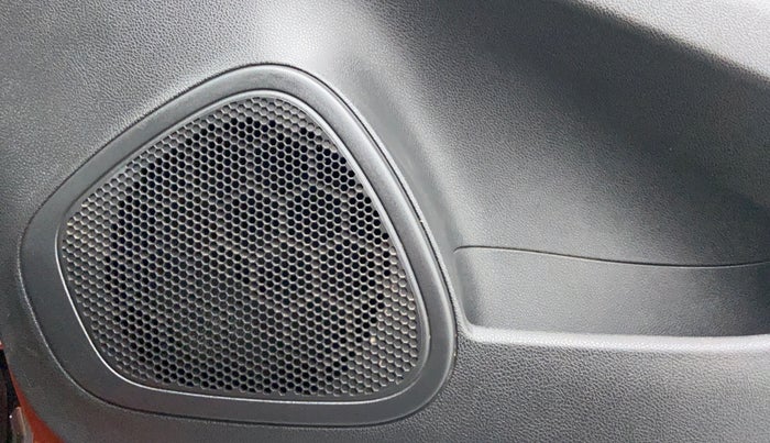2017 Renault Captur PLATINE DUAL TONE, Diesel, Manual, 27,684 km, Speaker