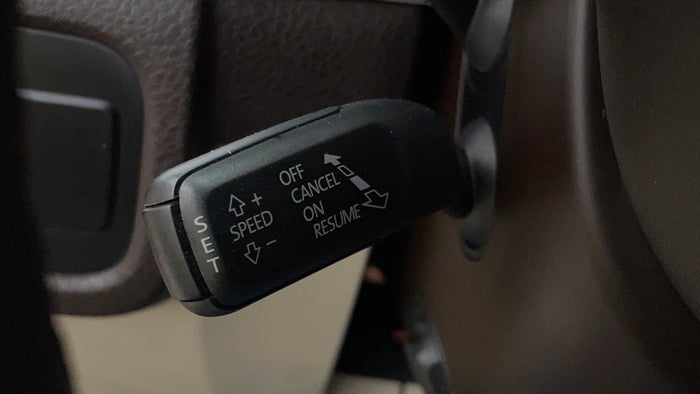 Volkswagen Touareg-Cruise Control