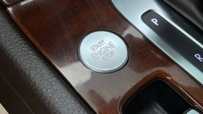 Volkswagen Touareg-Key-less Button Start