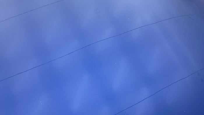 Volkswagen Touareg-Bonnet/Hood  Scratched