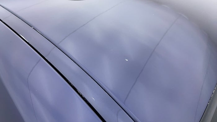 Maserati Quattroporte-Roof   Scratched