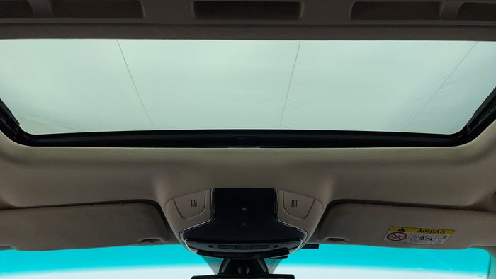 Maserati Quattroporte-Interior Sunroof/Moonroof