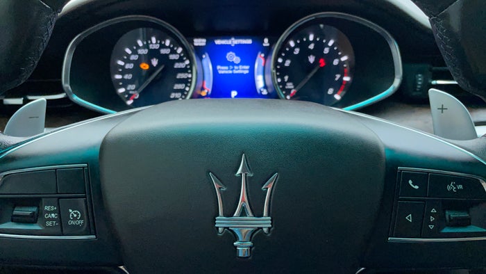 Maserati Quattroporte-Paddle Shift