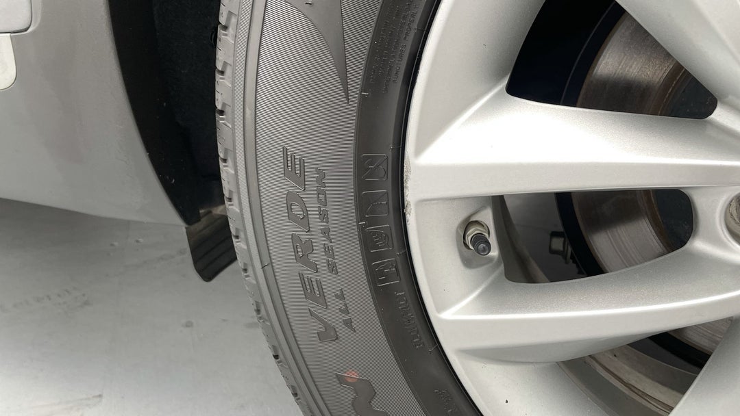 Wheels Rim Rear LHS Scratch