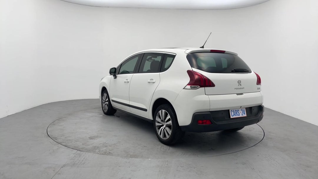 Left Back Diagonal (45- Degree) View