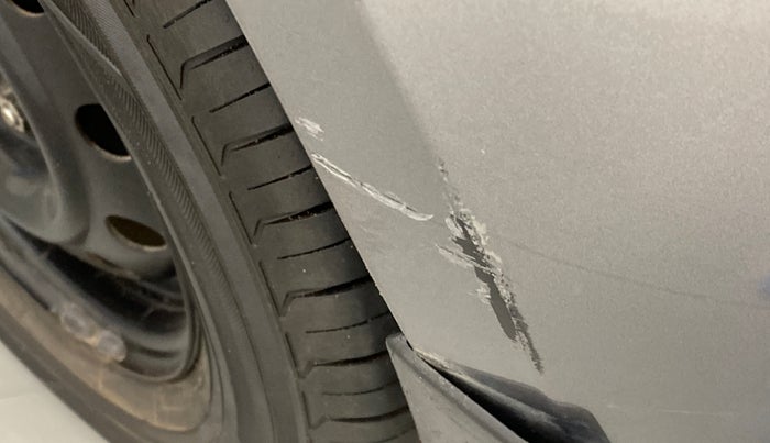2012 Maruti Ritz VXI, Petrol, Manual, 97,514 km, Rear bumper - Minor scratches