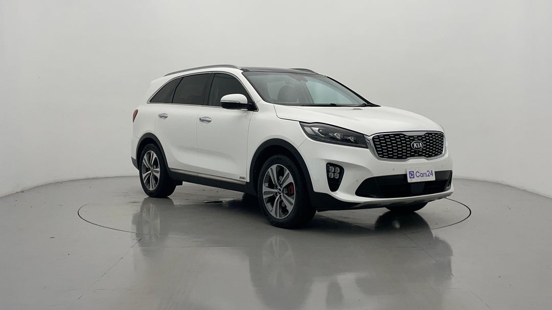 2019 Kia Sorento Gt-line (4x4), Automatic, 133306 km, Right Front Diagonal (45- Degree) View