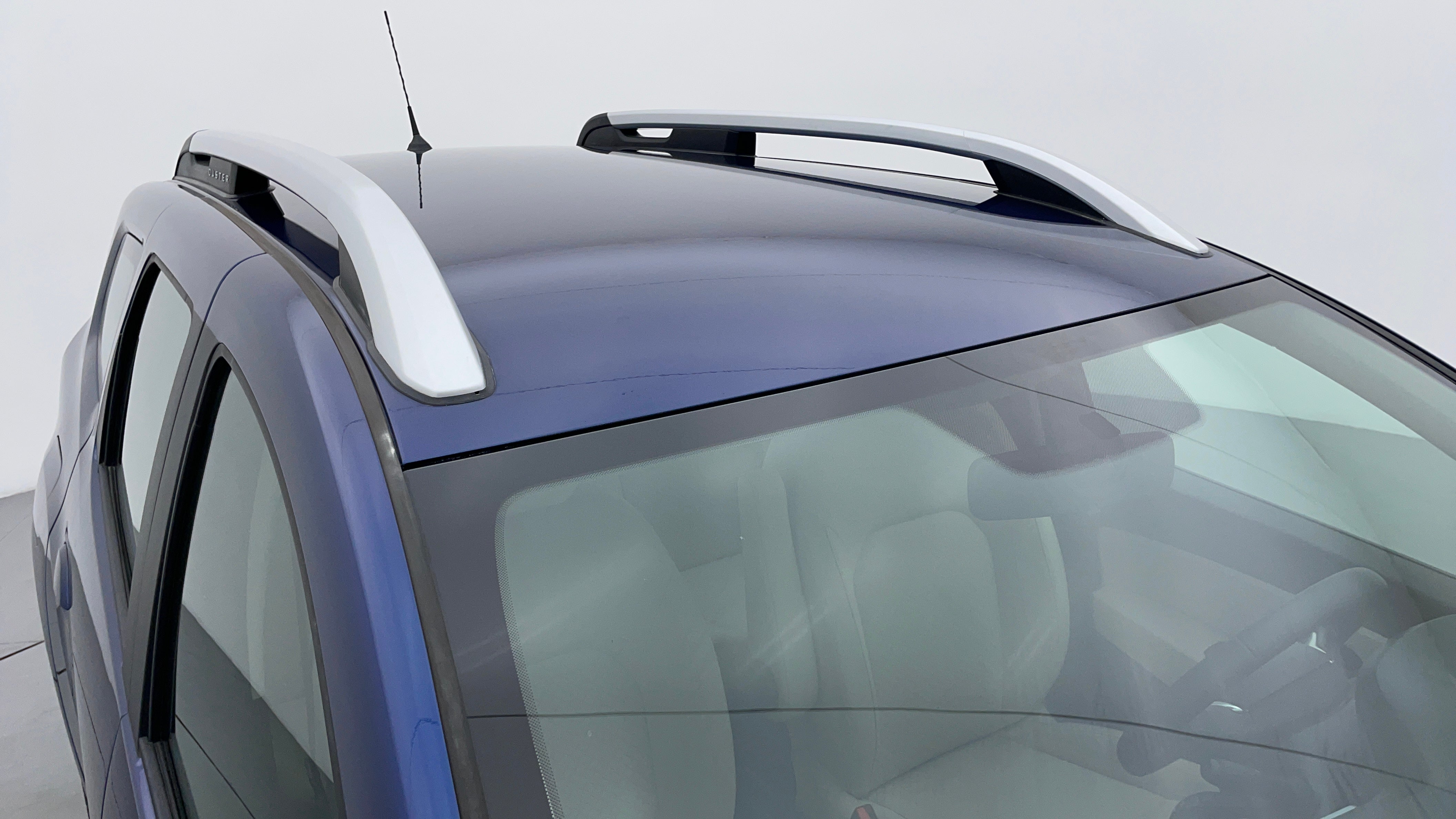 Renault Duster-Roof/Sunroof View