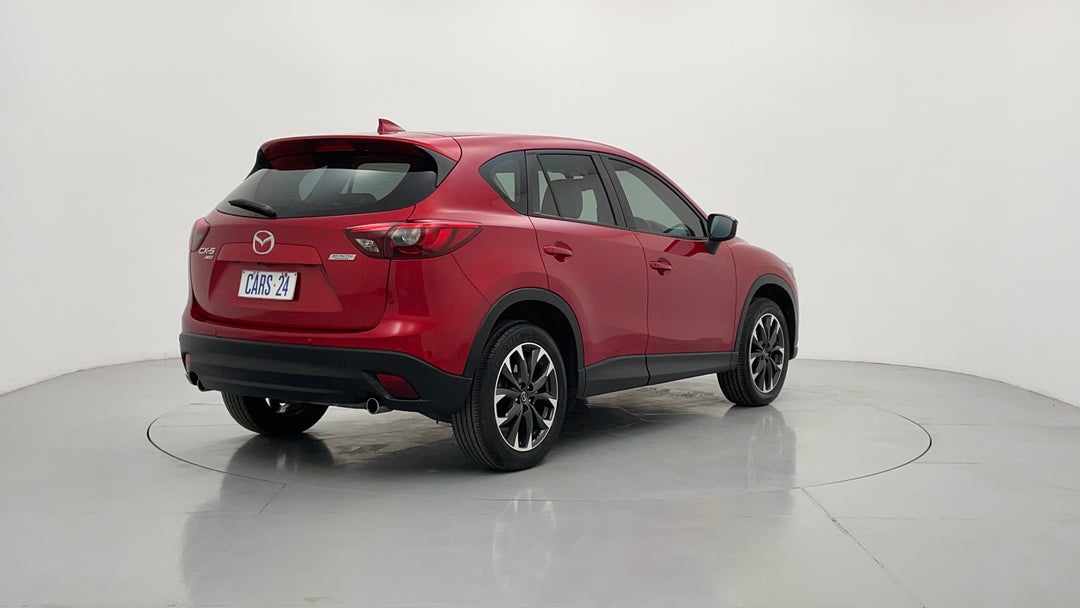 Right Back Diagonal (45- Degree) View