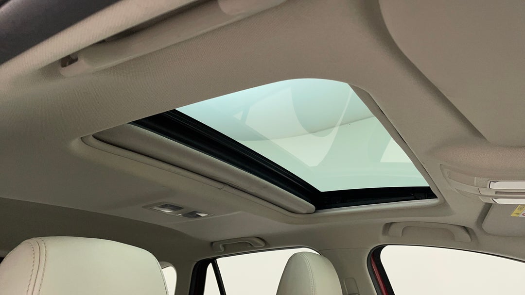 Interior Sunroof/Moonroof