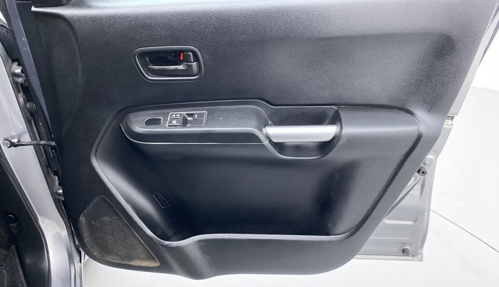 2020 Maruti IGNIS SIGMA 1.2 K12, Petrol, Manual, 13,675 km, Driver Side Door Panels Control