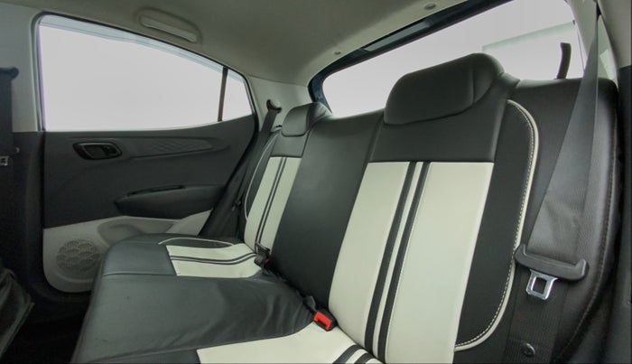 2020 Hyundai GRAND I10 NIOS MAGNA 1.2 MT, Petrol, Manual, 6,485 km, Right Side Rear Door Cabin