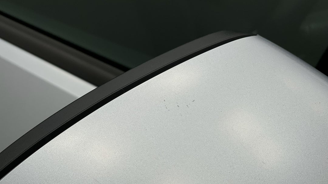 Side Mirrors Housing LHS Scratch