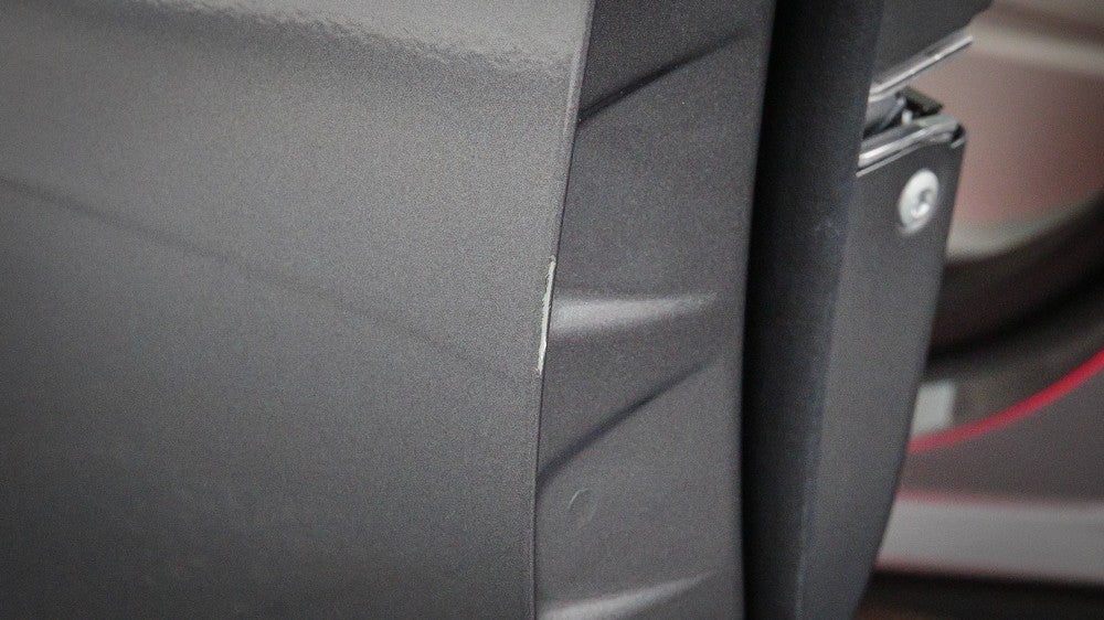 2016 Mercedes-benz GLA 180, Automatic, 18344 km, Doors Front LHS Scratch