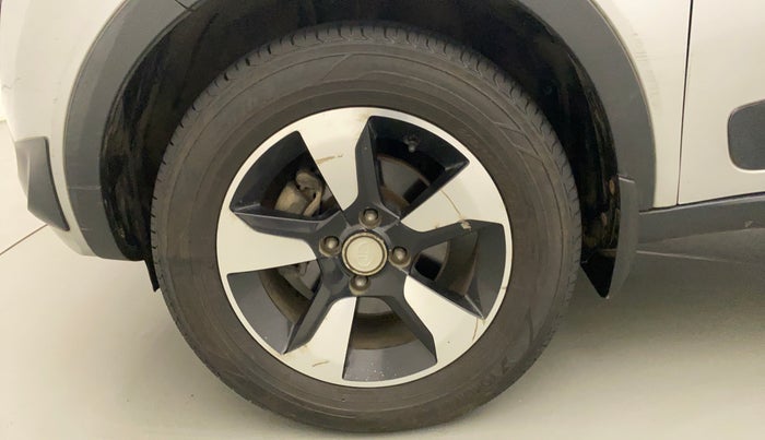 2018 Tata NEXON XZA PLUS DIESEL, Diesel, Automatic, 76,975 km, Left Front Wheel