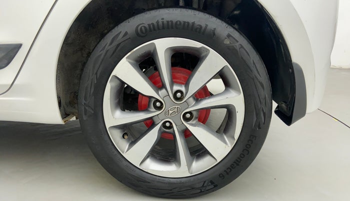 2015 Hyundai Elite i20 ASTA 1.4 CRDI, Diesel, Manual, 1,41,537 km, Left Rear Wheel