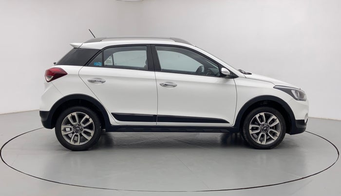 2015 Hyundai i20 Active 1.4 SX, Diesel, Manual, 33,616 km, Right Side
