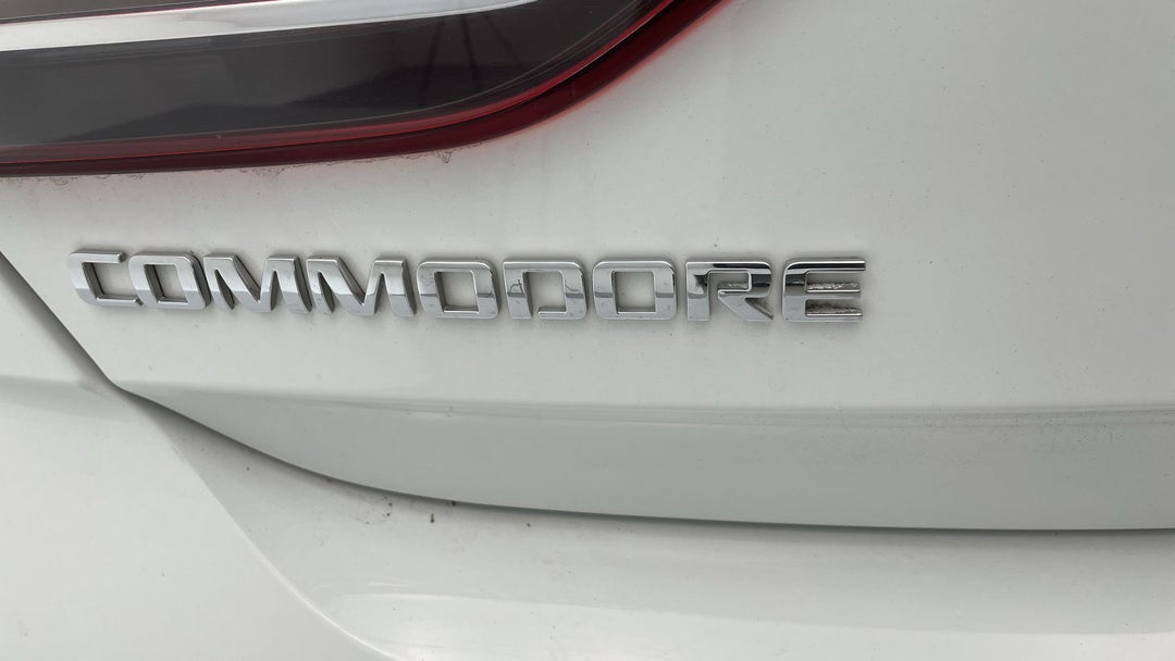 2018 Holden Commodore Lt, Automatic, 77133 km, Badge (Boot Left Side)