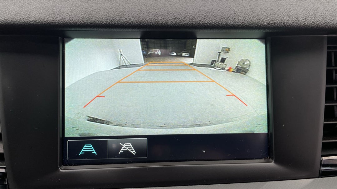 2018 Holden Commodore Lt, Automatic, 77133 km, Parking Camera