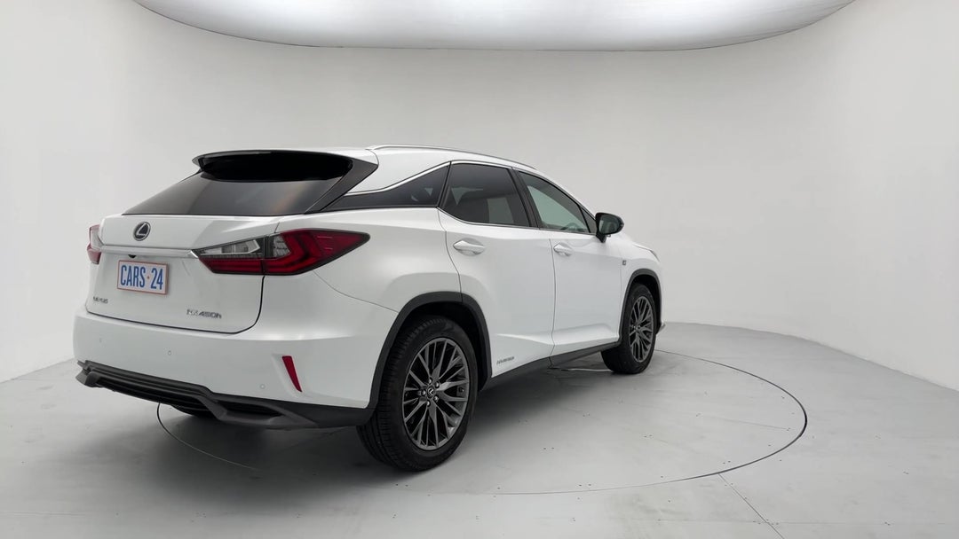 Right Back Diagonal (45- Degree) View