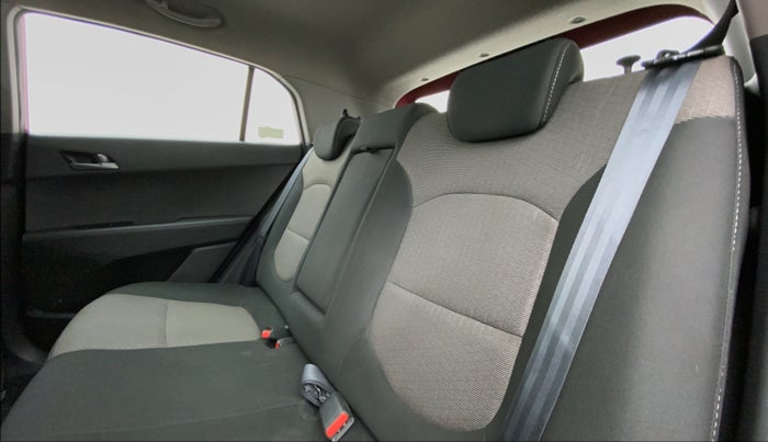 2016 Hyundai Creta 1.6 SX CRDI, Diesel, Manual, 44,595 km, Right Side Rear Door Cabin