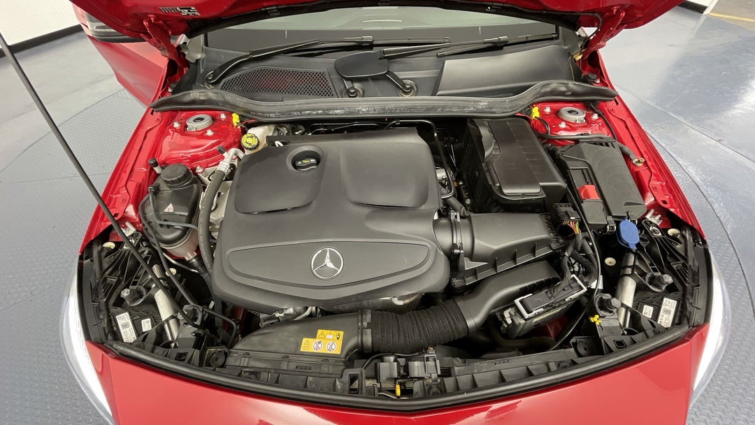 Open Bonnet (Engine)