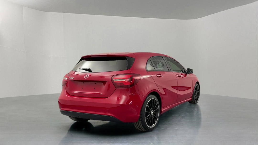 Right Back Diagonal (45- Degree) View