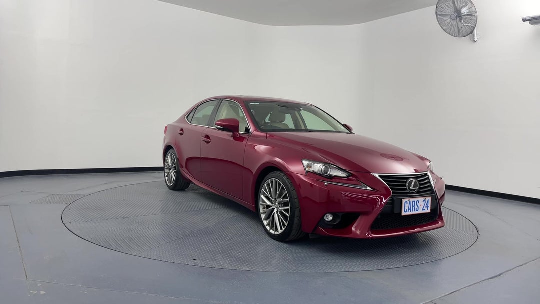 Right Front Diagonal (45- Degree) View