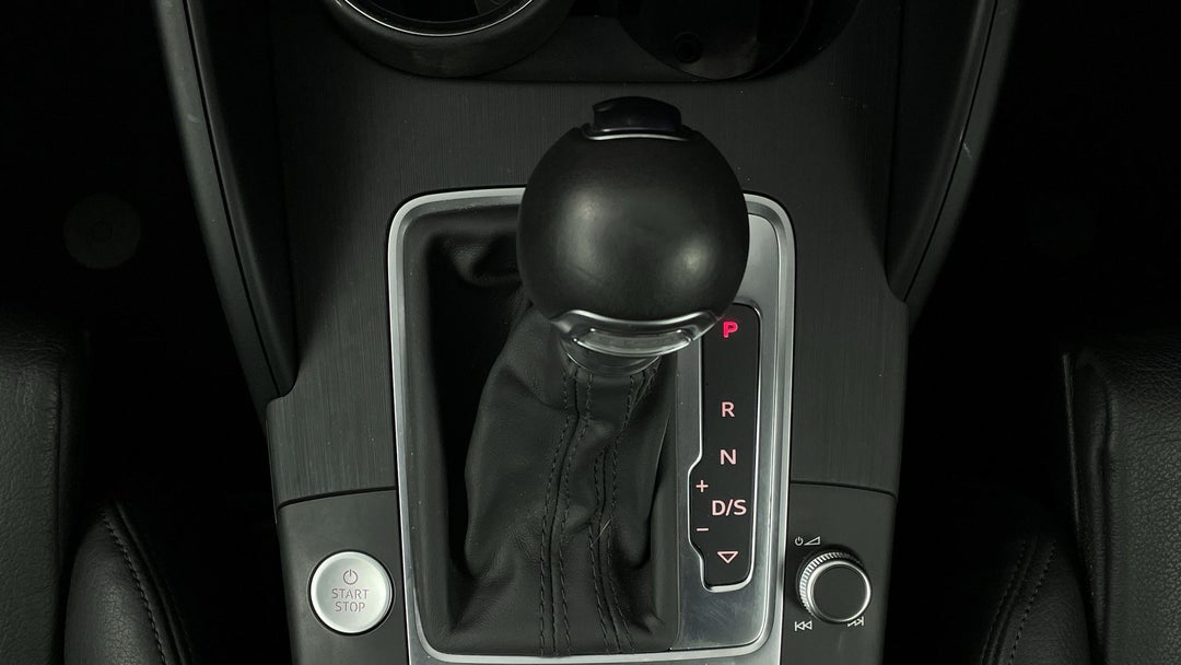 2015 Audi A3 1.4 Tfsi Attraction Cod, Automatic, 37052 km, Gear Lever 