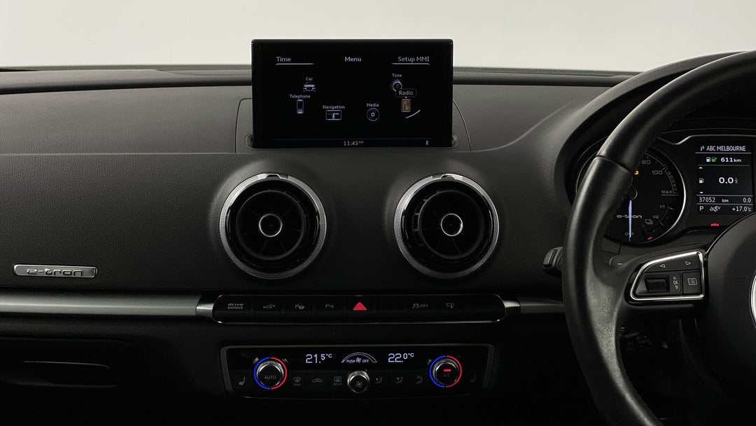 2015 Audi A3 1.4 Tfsi Attraction Cod, Automatic, 37052 km, Center Console