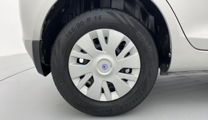 2015 Maruti Swift VXI D, Petrol, Manual, 36,768 km, Right Rear Wheel