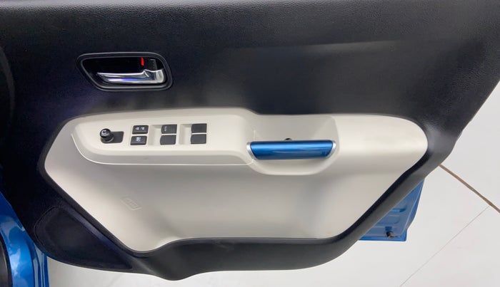 2018 Maruti IGNIS DELTA 1.2 K12, Petrol, Manual, 3,401 km, Driver Side Door Panels Control