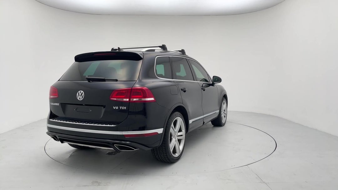 Right Back Diagonal (45- Degree) View