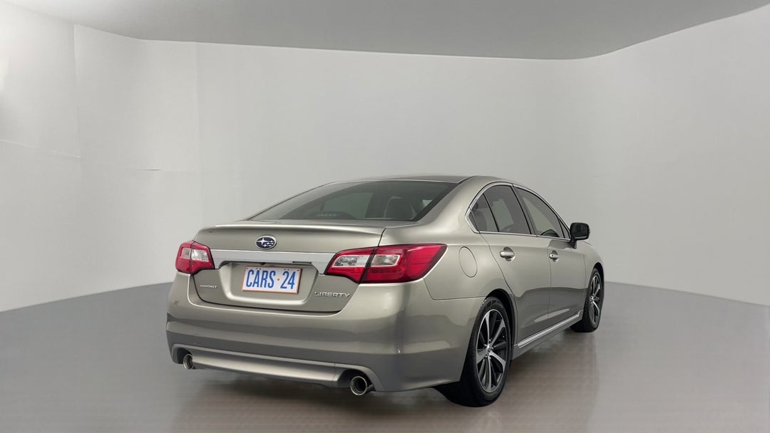 Right Back Diagonal (45- Degree) View