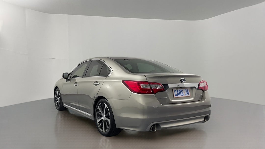 Left Back Diagonal (45- Degree) View