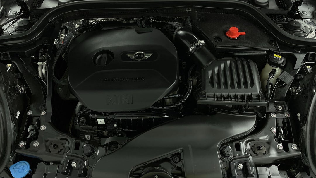 Open Bonnet (Engine)