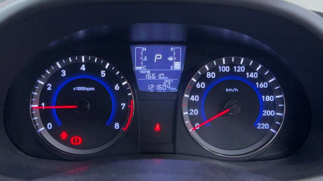 2018 Hyundai Accent Sport, Automatic, 121604 km, Odometer View