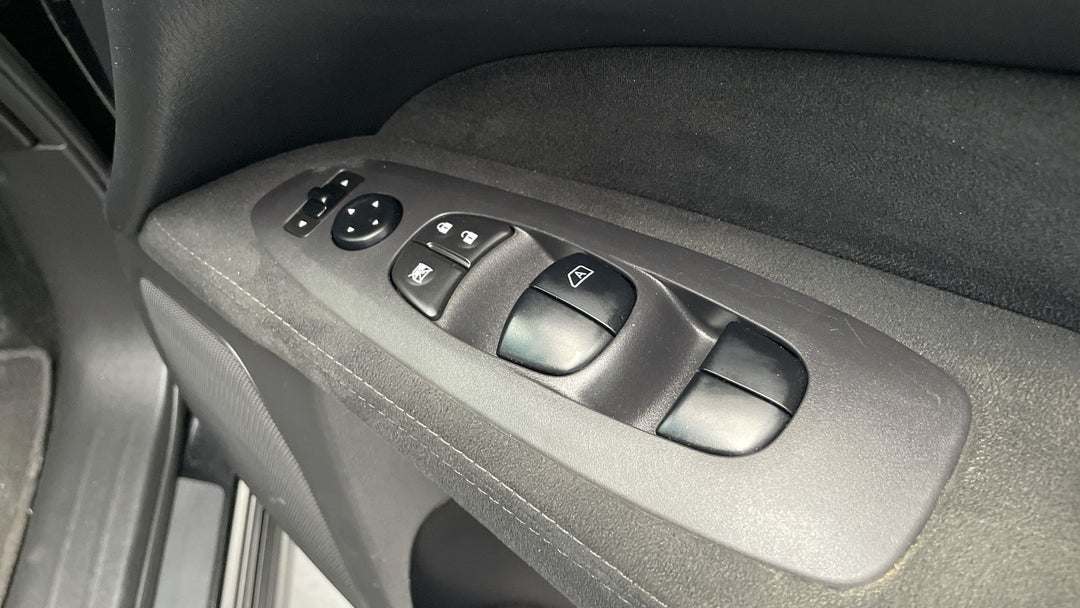Drivers Side Door Panel Controls