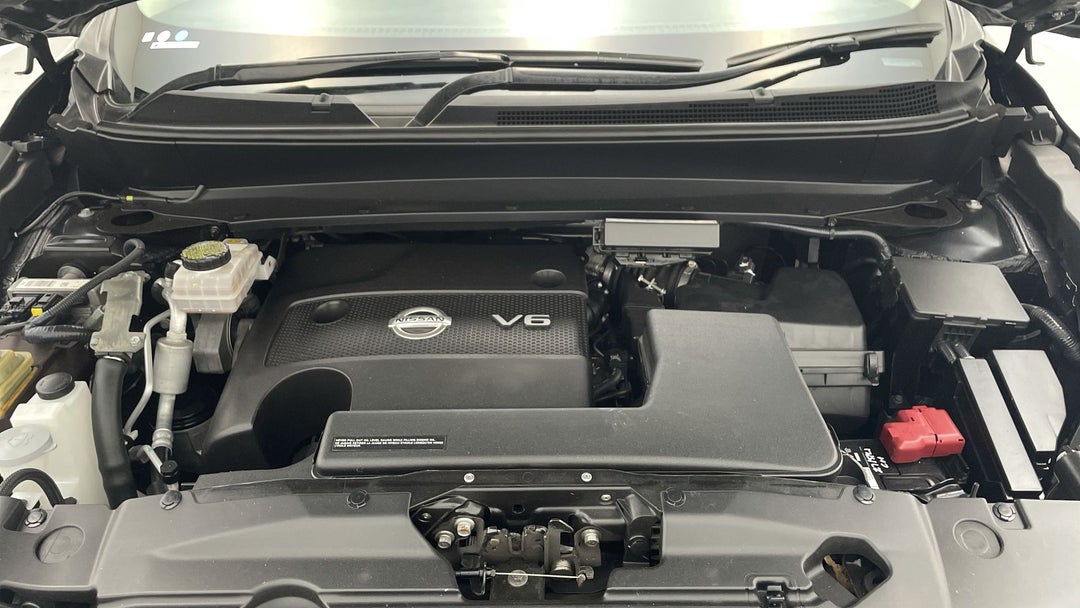 Open Bonnet (Engine)