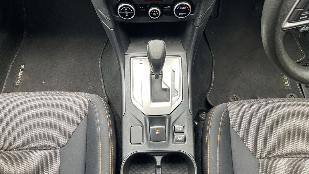2018 Subaru XV 2.0i, Automatic, 91338 km, Gear Lever 